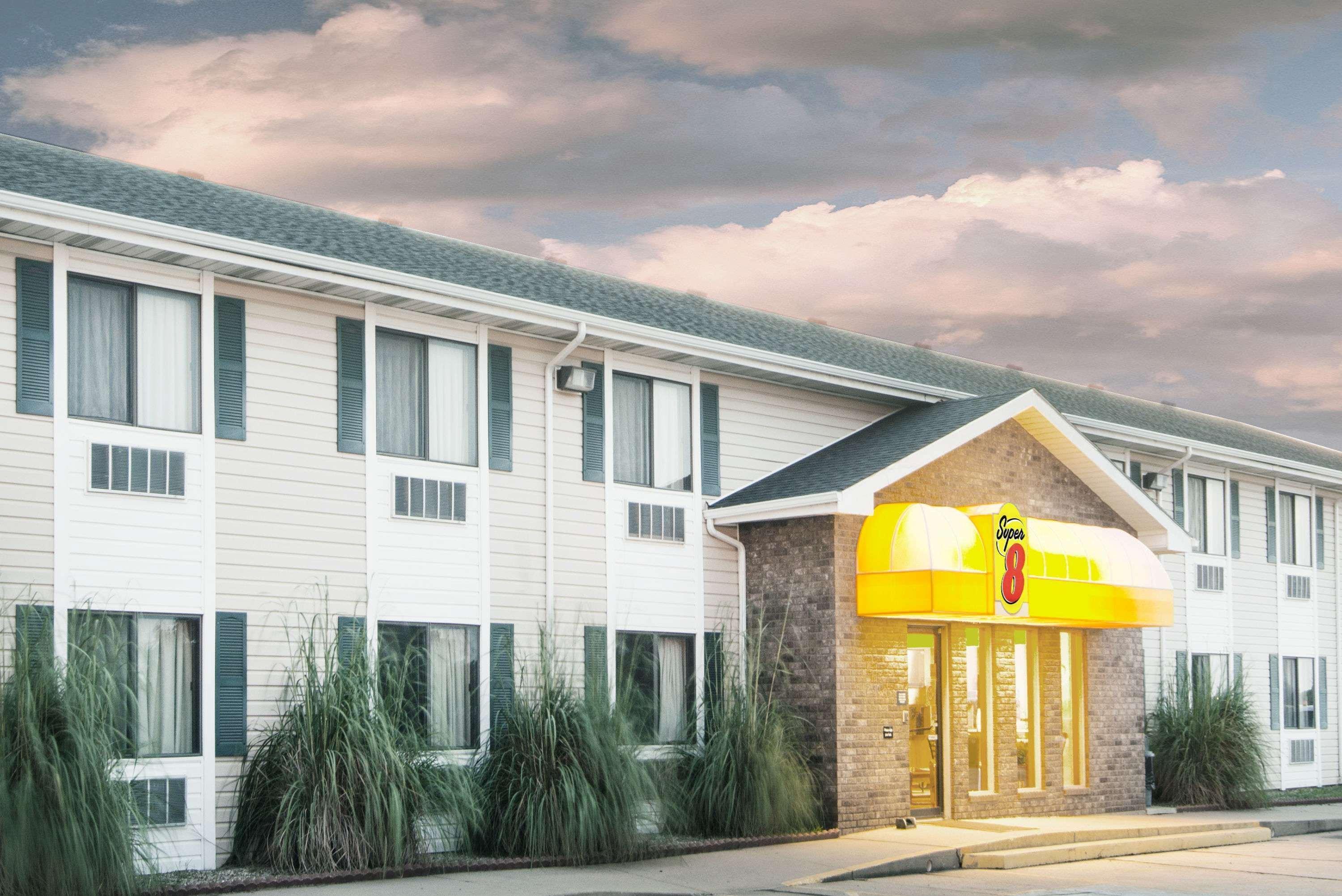 Super 8 By Wyndham El Dorado Hotel Exterior foto